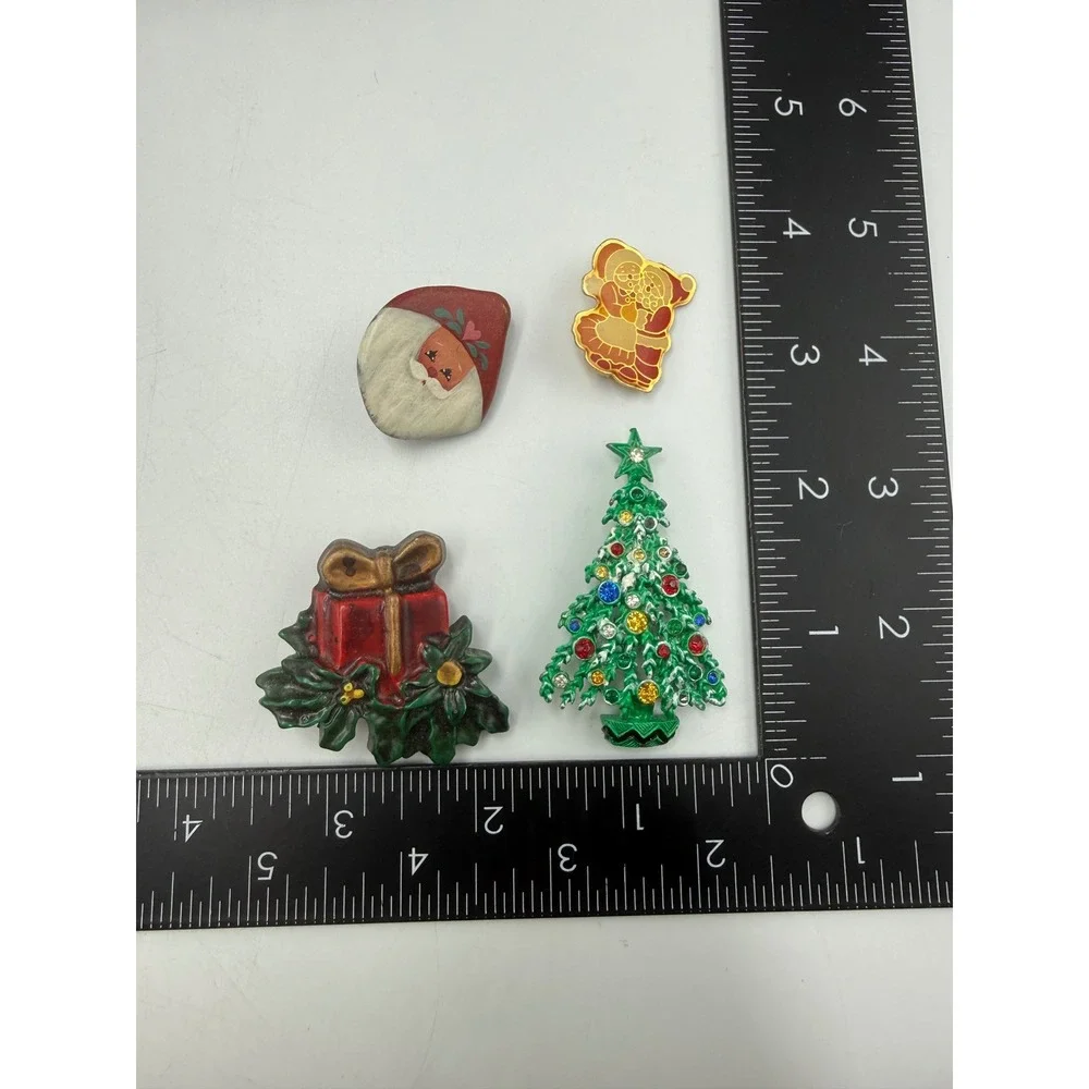 Vintage Christmas‎ Brooch Lot Santa Judith Tree Rhinestone Gift Box Enamel Pins
